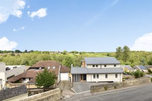 Photo 32- click for photo gallery